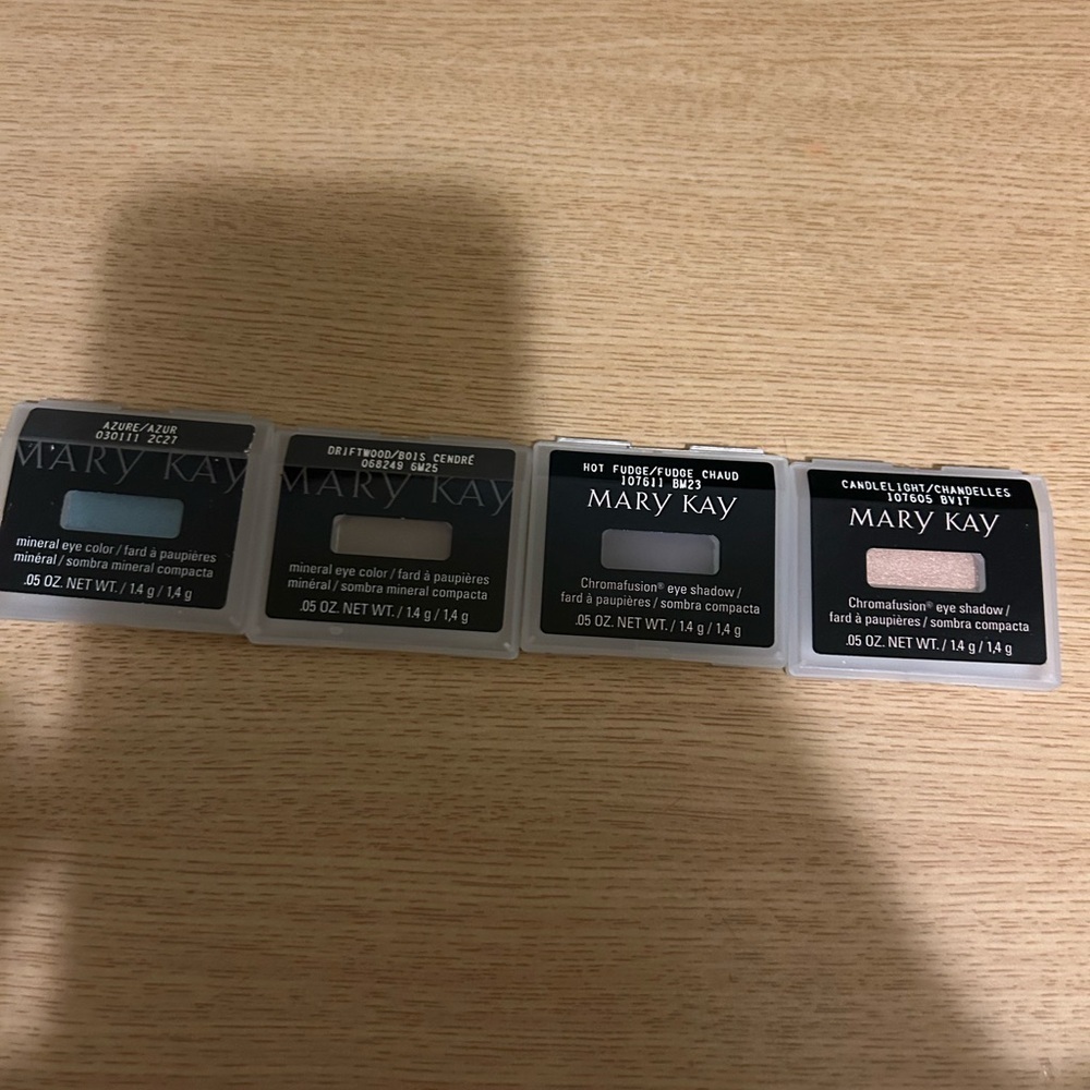 Mary Kay Mineral Eye Color Set - Neutral Shades